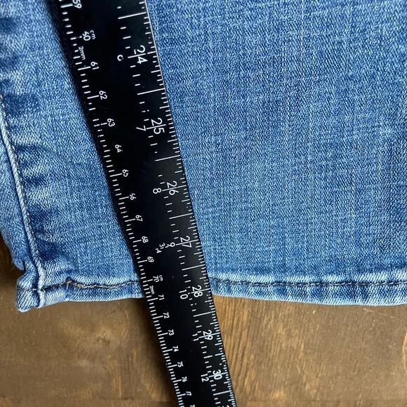 Signature Levi Strauss Womens Jeans Blue Denim Mid Rise Slim Straight Stretch 31 - Picture 8 of 11